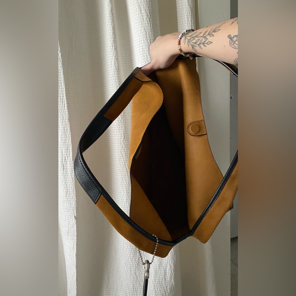 Coach 1941 Bandit Hobo 39 Shoulder Bag in Oak Suede - Picture 7 of 14